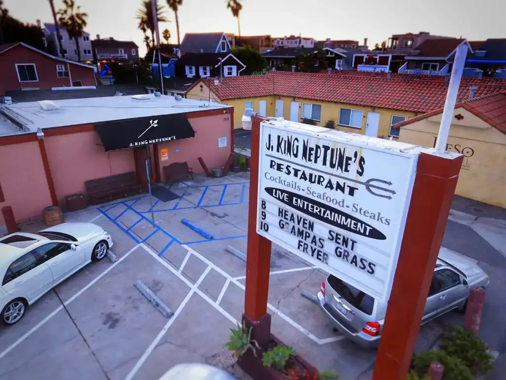 J. King Neptunes on Pacific Coast Highway in Sunset Beach